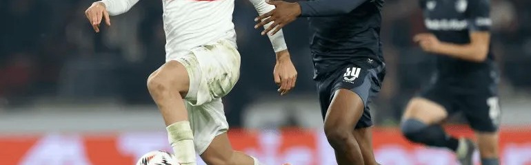 世界杯晋级规则-拜仁担忧曼城开3000万欧元的高价，抢下19岁荷兰右后卫里德