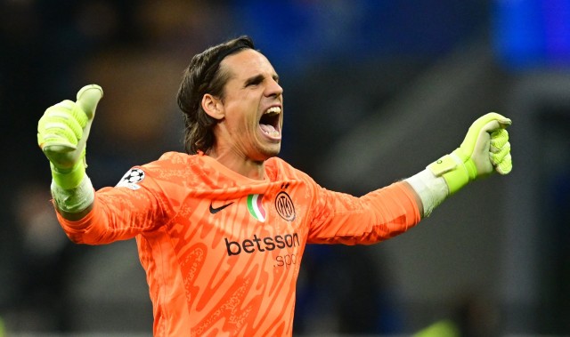 世界杯比赛安排-意天空记者：索默未来仍不明确，国米在寻找新的主力门将