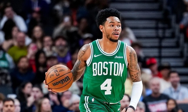 世界杯小组赛赛程-转型成功！失败的建队核心，如今却14+2+2，摇身一变成最佳第六人