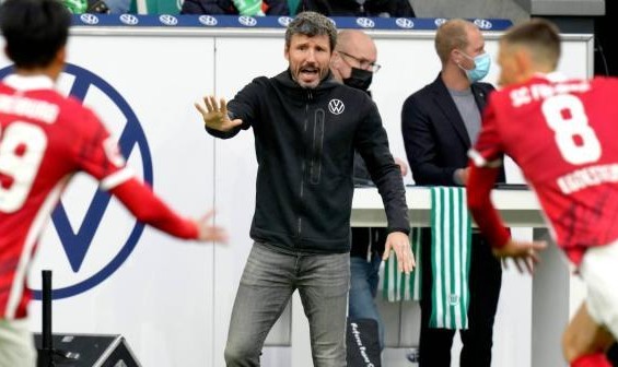 世界杯比赛安排-范博梅尔失败了，科费尔特能让狼堡德艺双馨吗？