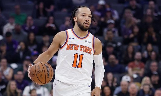 世界杯淘汰赛时间-Shams：布伦森因右脚踝扭伤将缺席对阵勇士的比赛